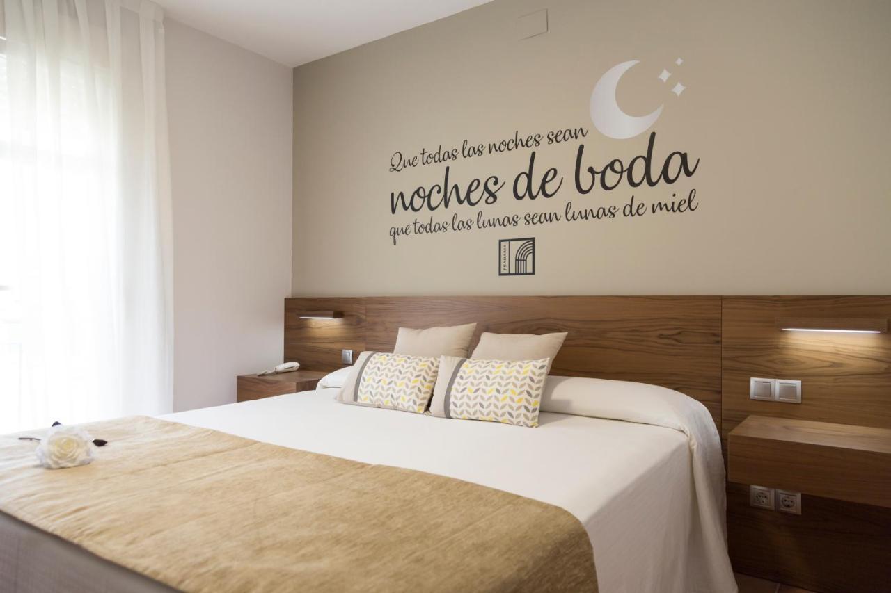 Hostal Pradaria Asador & Alojamiento 阿卡斯 外观 照片