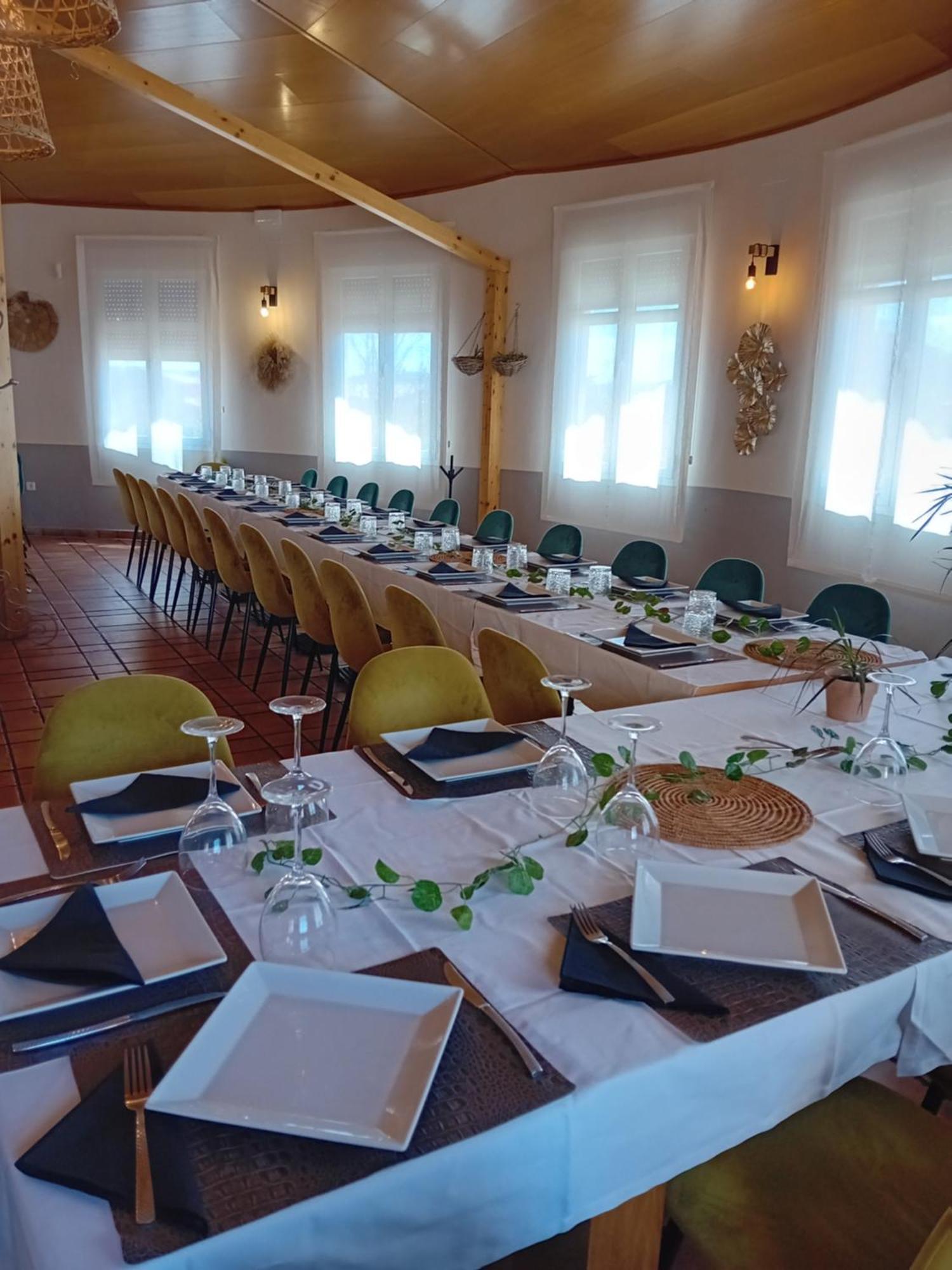 Hostal Pradaria Asador & Alojamiento 阿卡斯 外观 照片